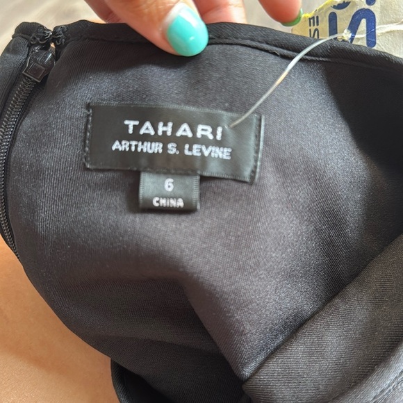 Tahari Arthur S. Levine pinstripe dress - Picture 3 of 3